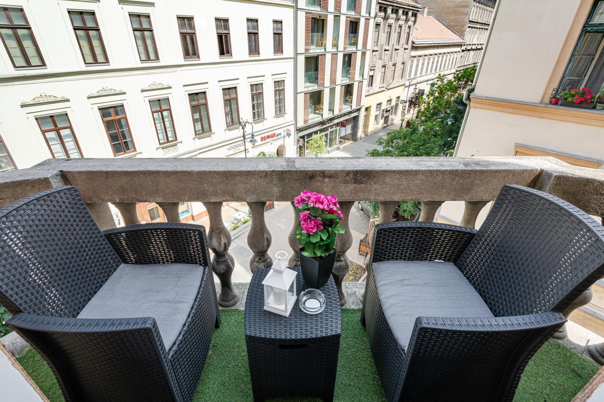 Király 35 Luxury Apartment Budapeste Exterior foto